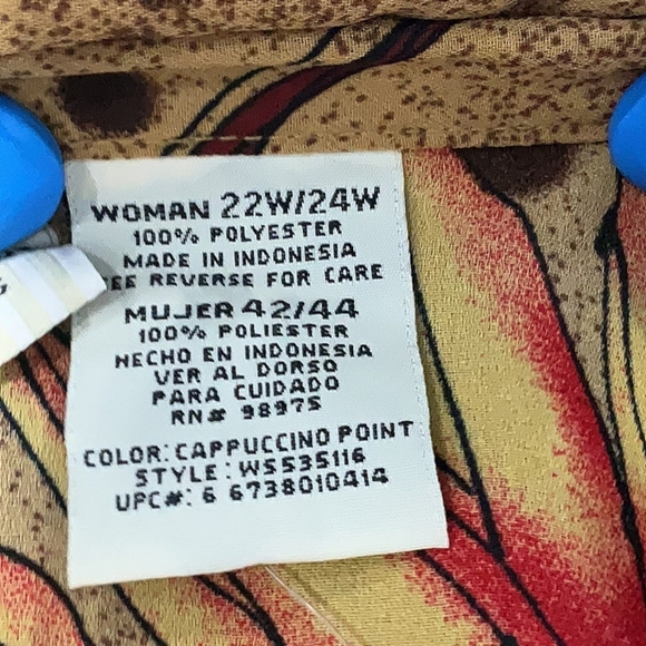 White Stag Women’s Plus Velvet Animal Print Blouse – Size 22W – NWT - Picture 8 of 8